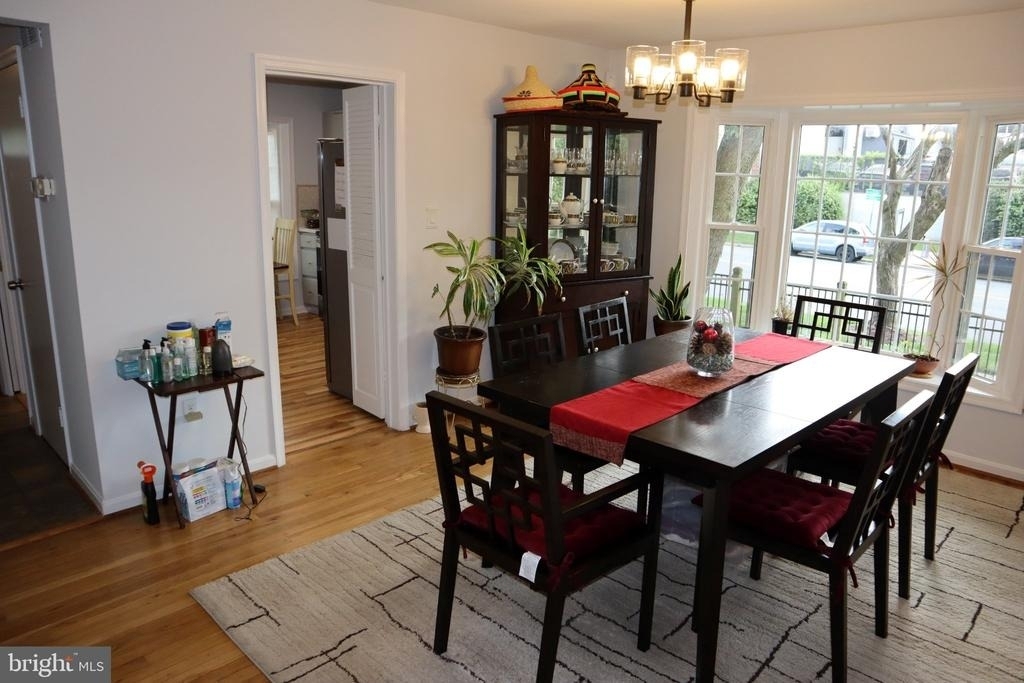 10951 Amherst Avenue - Photo 2