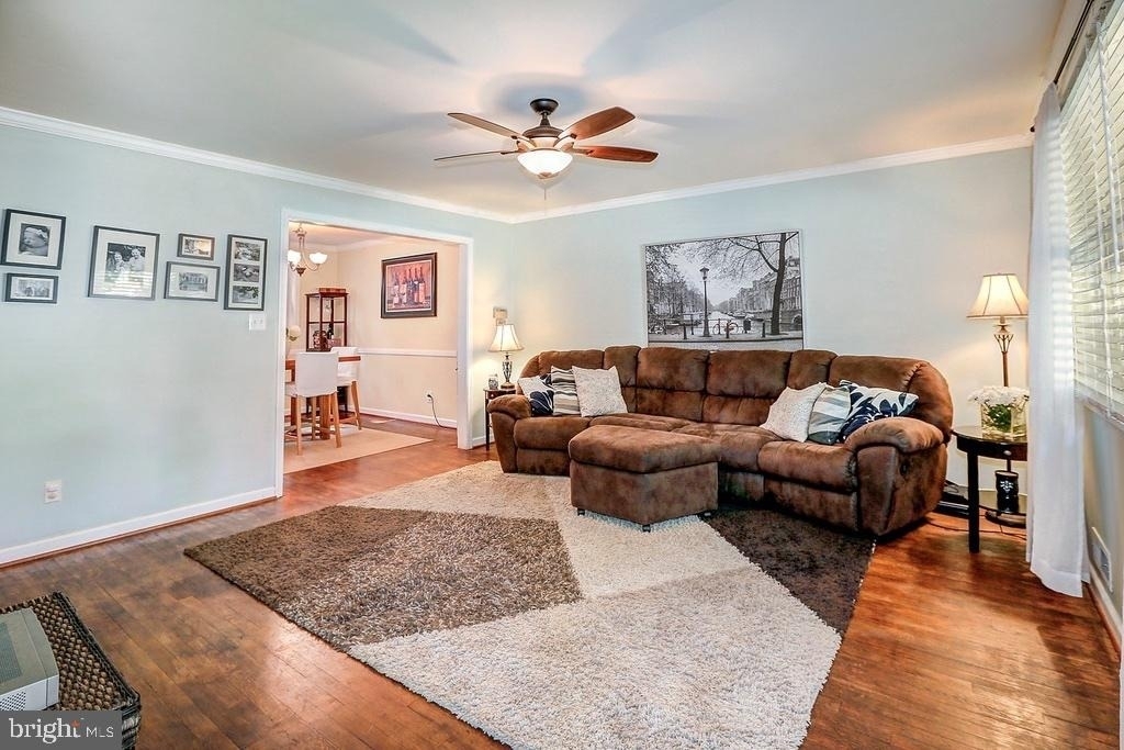 12217 Hunters Lane - Photo 1