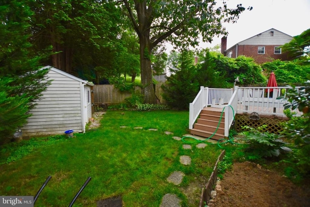 12217 Hunters Lane - Photo 16