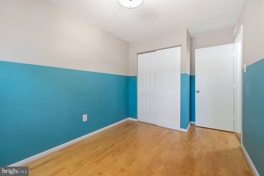 2401 Normandy Square Place - Photo 26