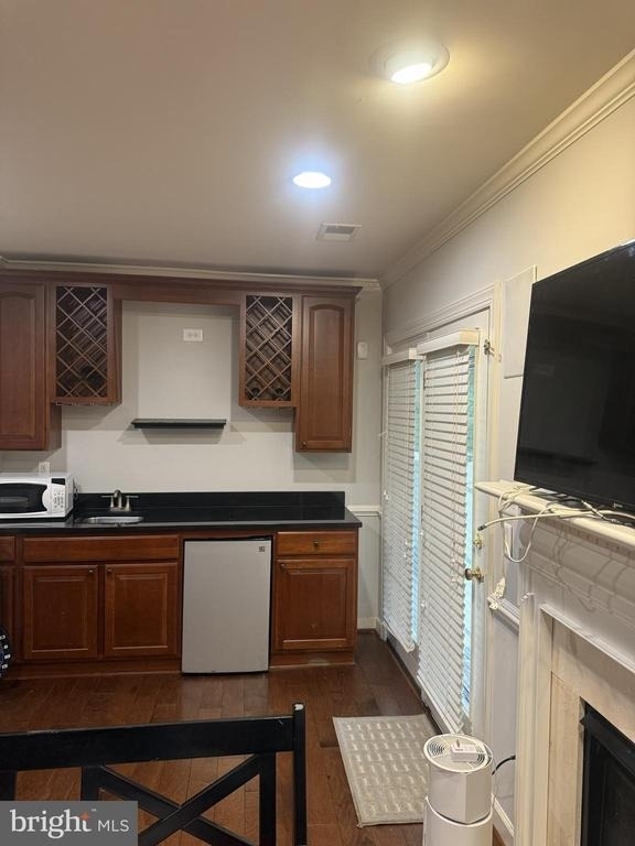3008 Hollow Crest Place - Photo 17