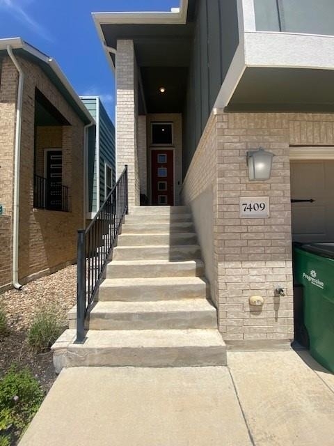 7409 Merrick Ln - Photo 1