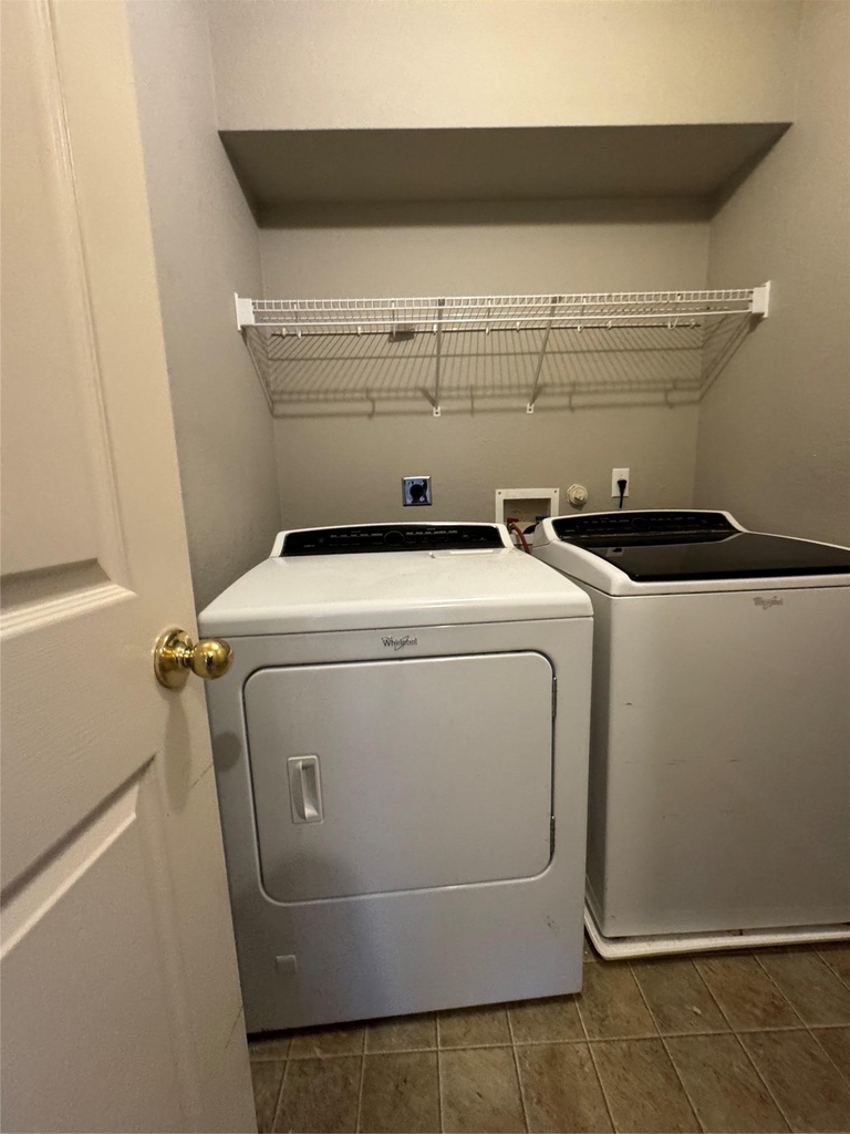 701 Sampson St - Photo 25
