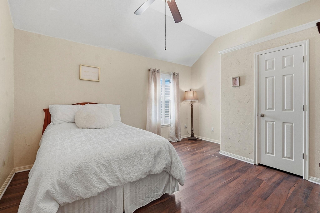 16305 Almaden Dr - Photo 23