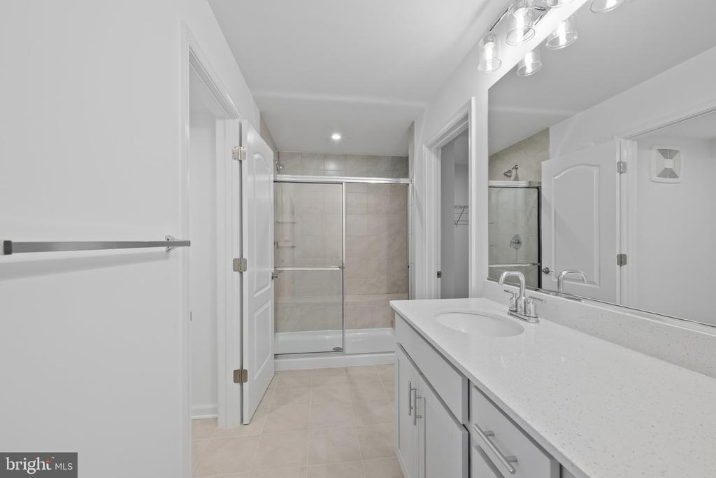 9942-a Count Fleet Crescent - Photo 19