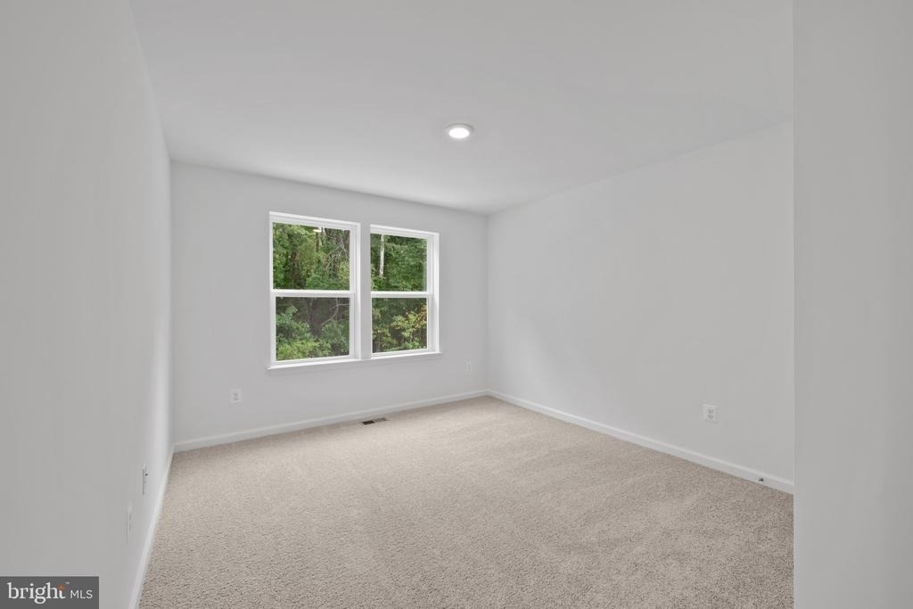9942-a Count Fleet Crescent - Photo 23
