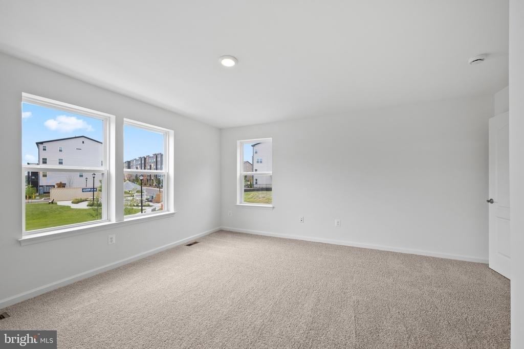 9942-a Count Fleet Crescent - Photo 17