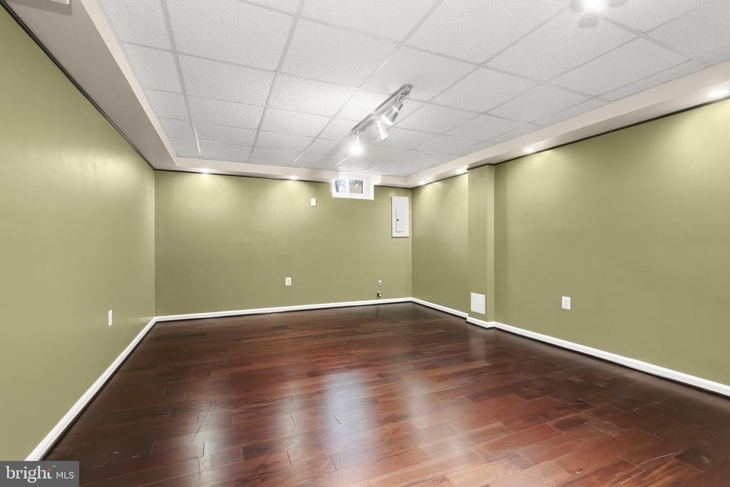 10217 Tuscany Road - Photo 33