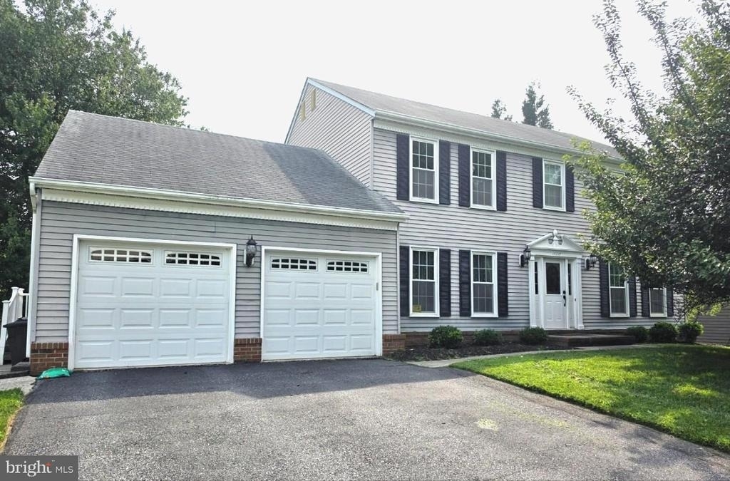 10217 Tuscany Road - Photo 0