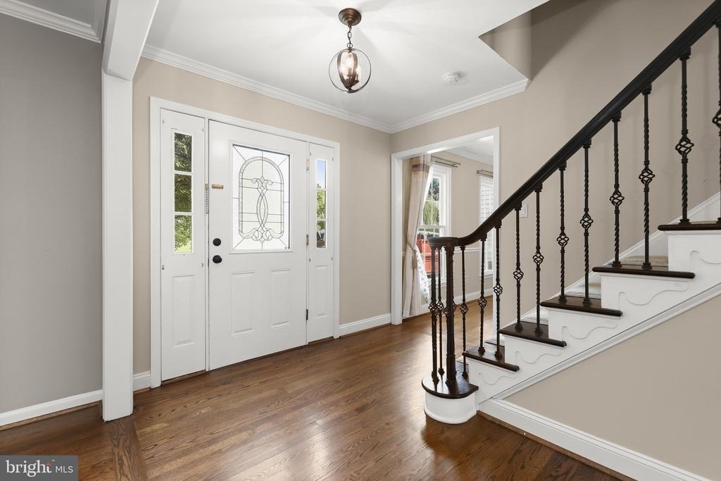 10217 Tuscany Road - Photo 2