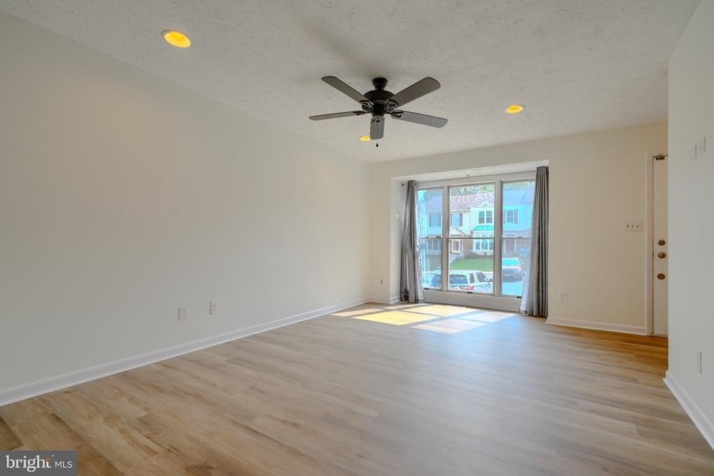 3409 Howell Court - Photo 4