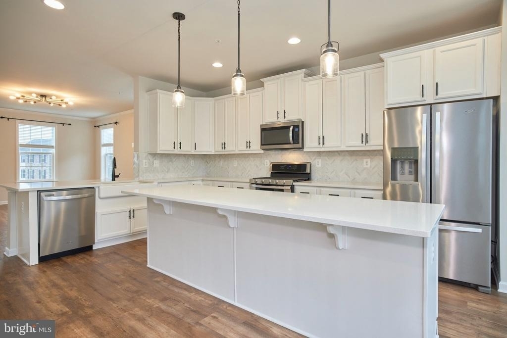 6228 Davinci Street - Photo 8
