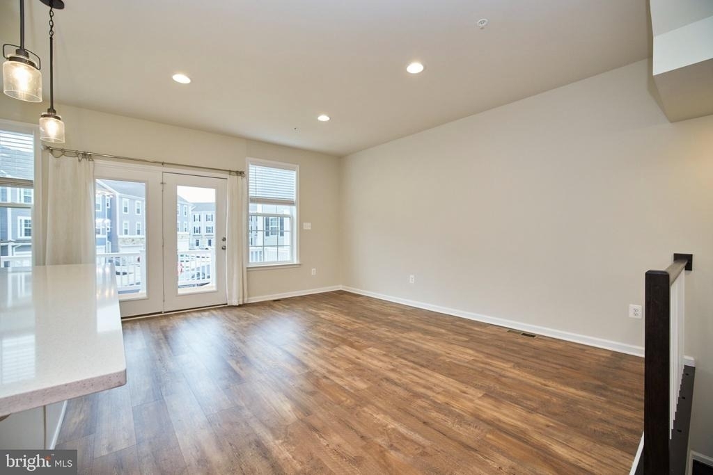 6228 Davinci Street - Photo 9