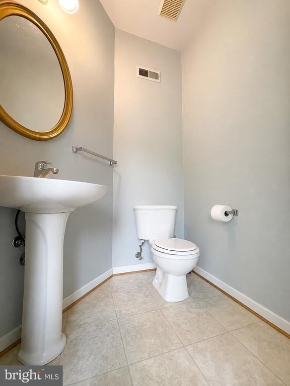 9426 Singleton Place - Photo 6