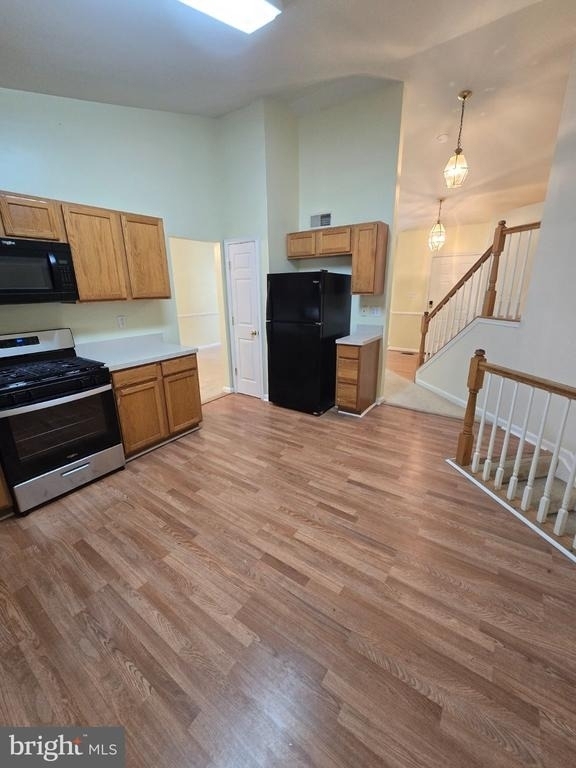 7910 Monarch Street - Photo 12