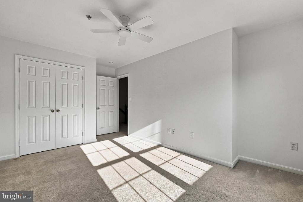 387 Cambridge Place - Photo 28