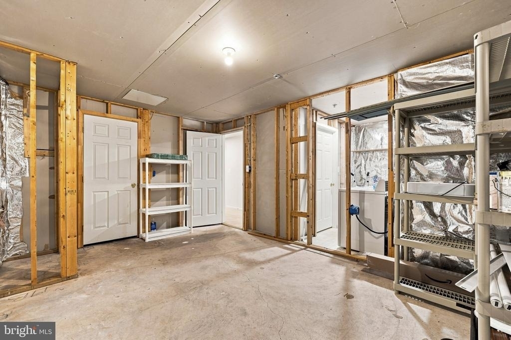 387 Cambridge Place - Photo 37