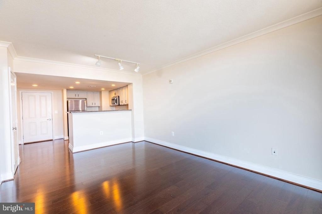 414 Water Street - Photo 4