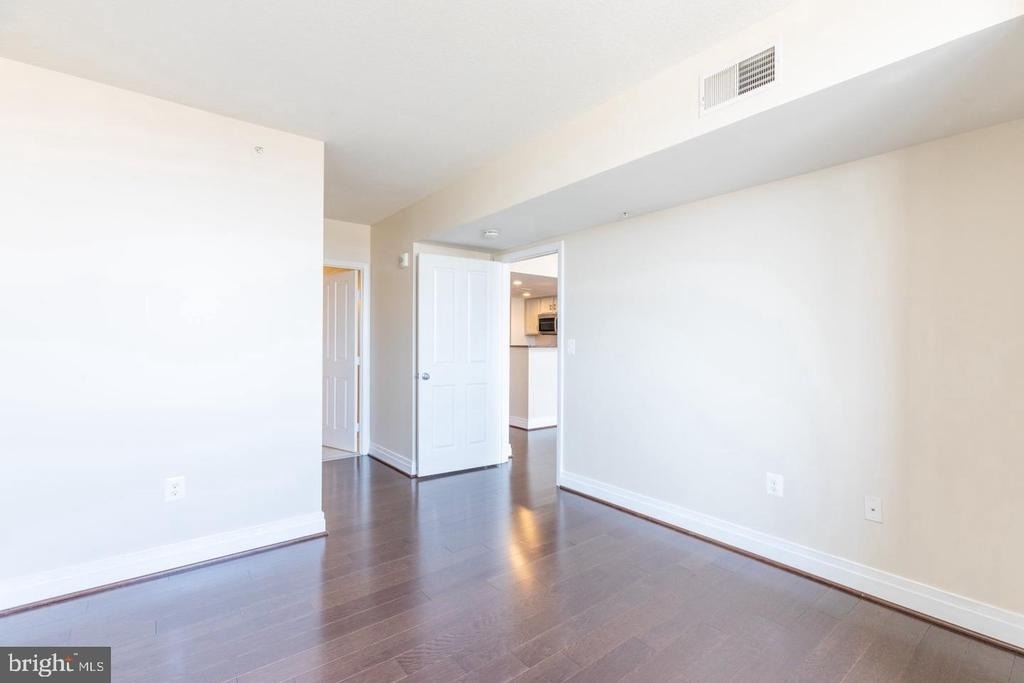 414 Water Street - Photo 8