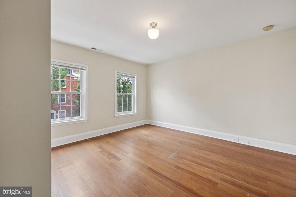 1814 E Pratt Street - Photo 17