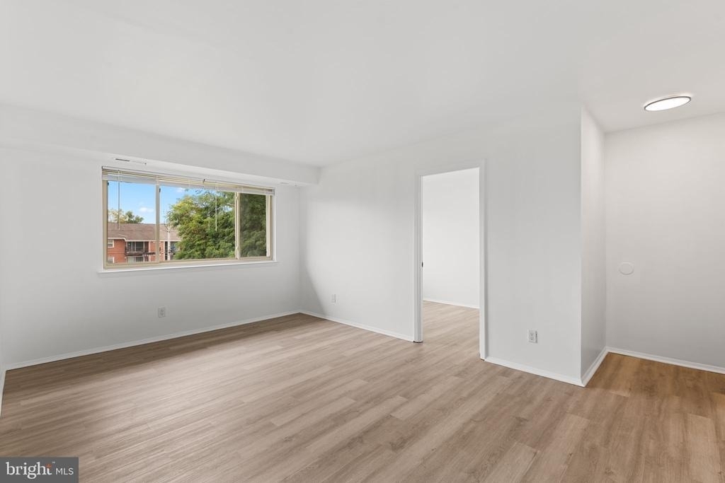 3921 Maine Avenue - Photo 6