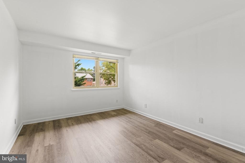 3921 Maine Avenue - Photo 10