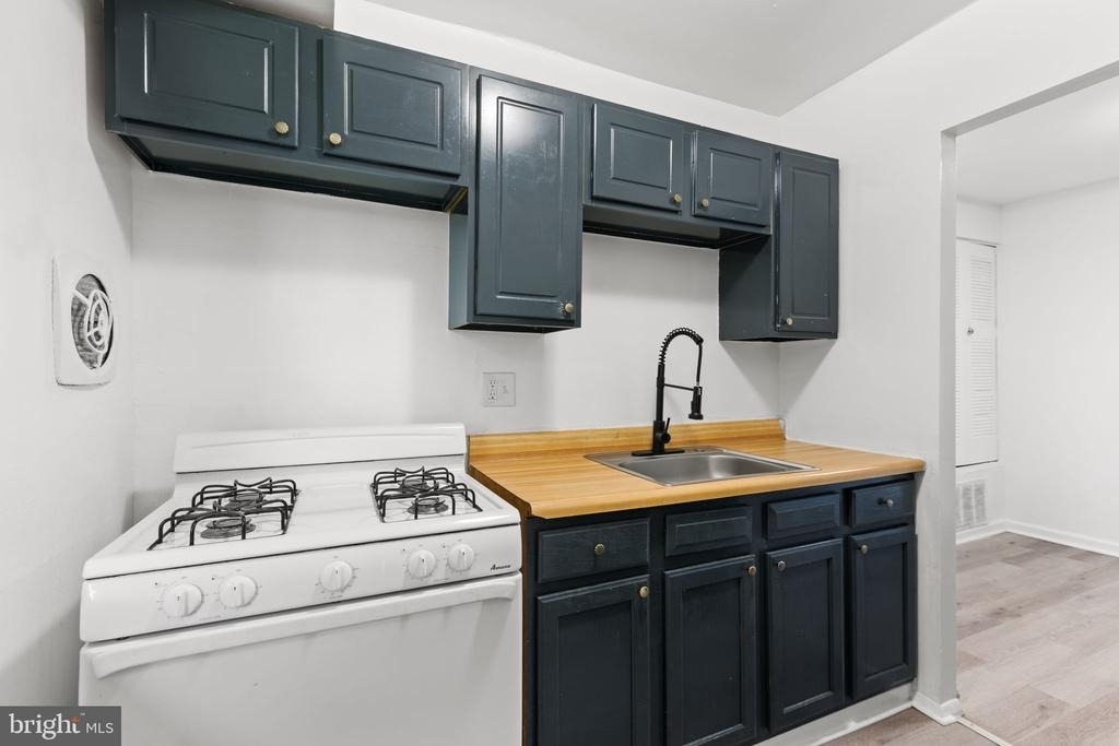 3921 Maine Avenue - Photo 7