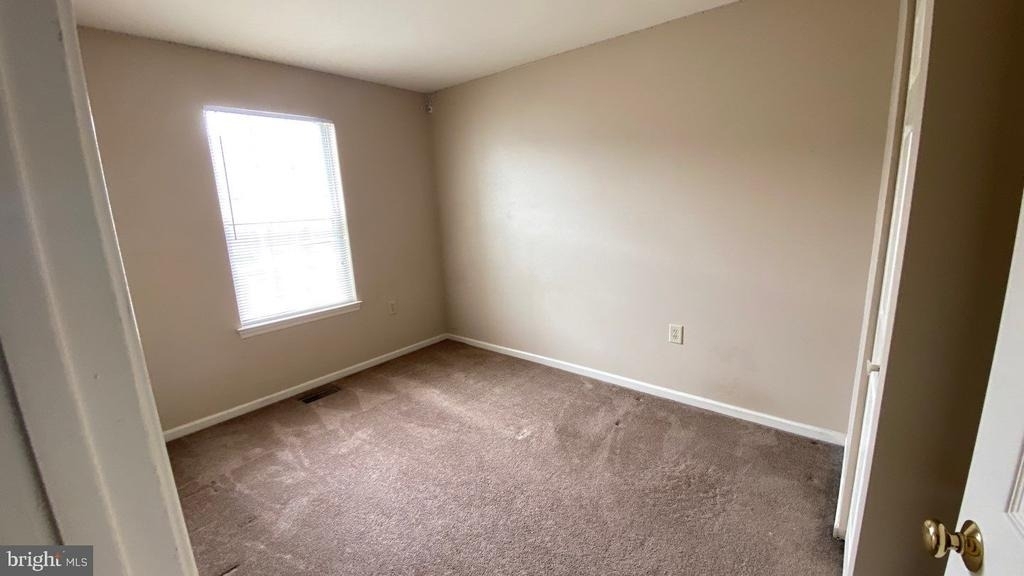 2461 Medford Court - Photo 14