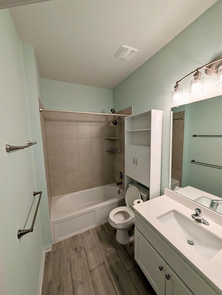 824 Falkland Trce - Photo 15
