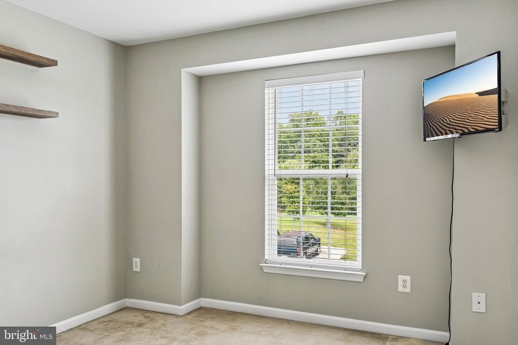 1701 Hayle Drive - Photo 17