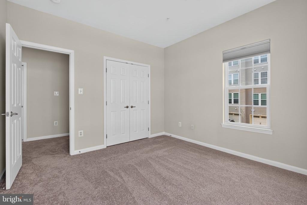 1303 Cheswick Lane - Photo 9