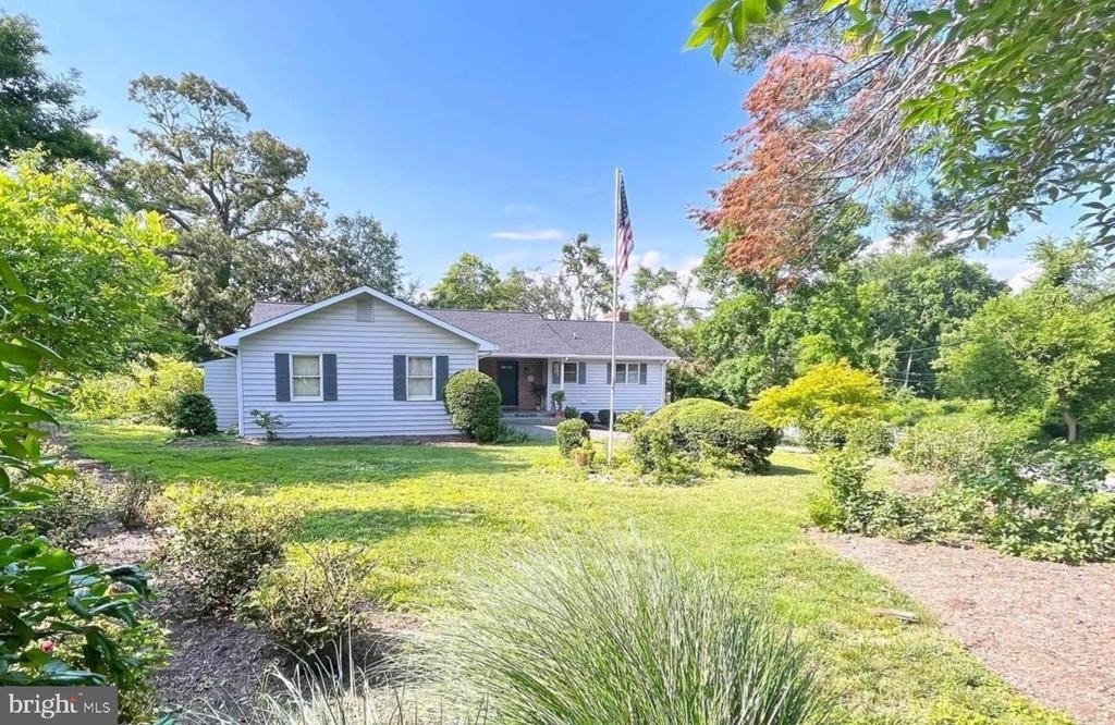 258 Riverside Road - Photo 0