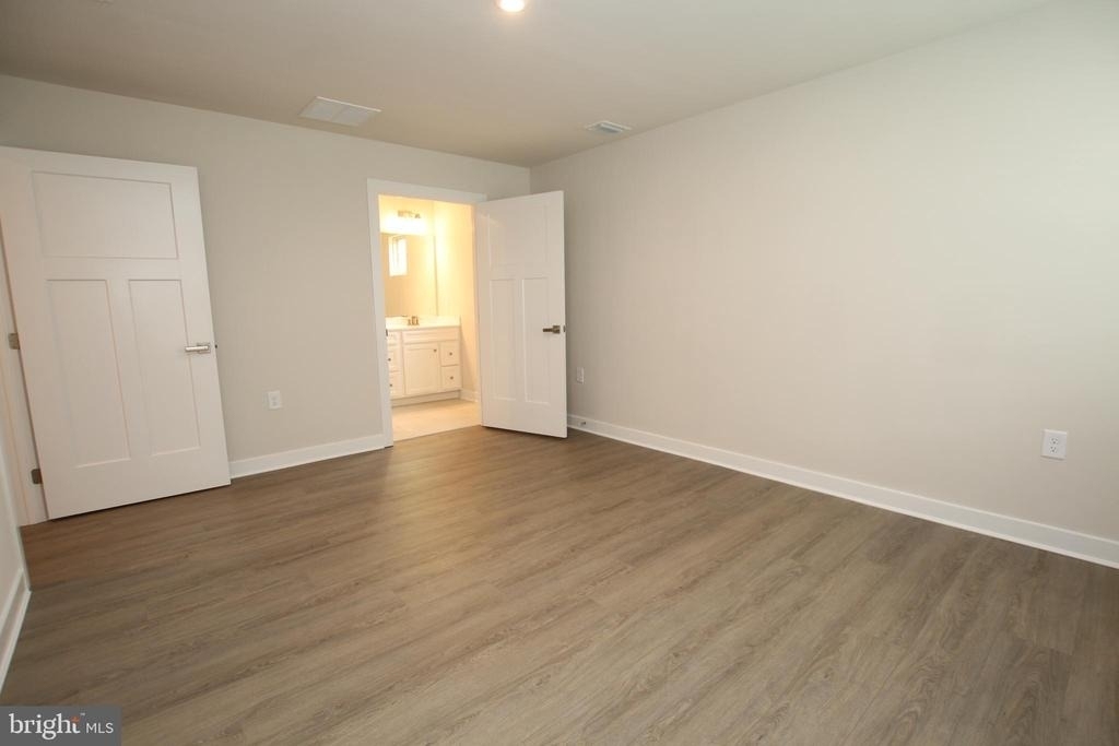 24103 Harvest Circle - Photo 11