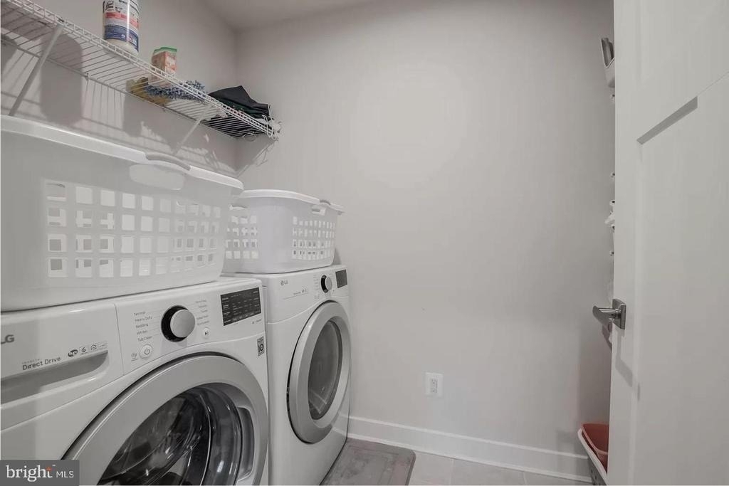 219 Felix Drive - Photo 7