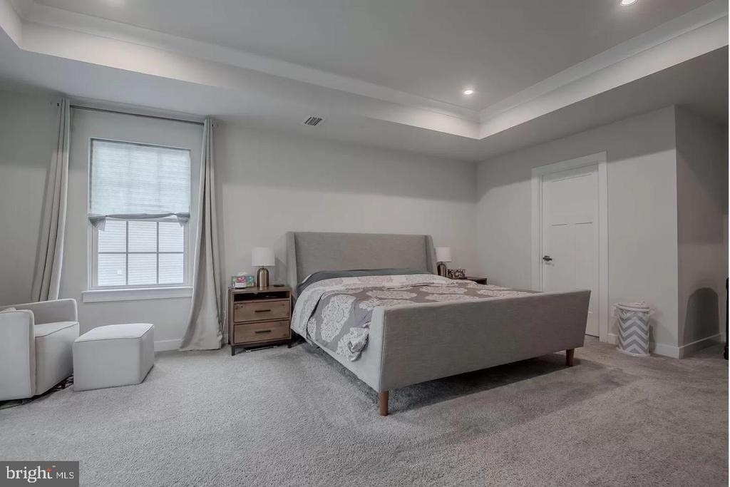 219 Felix Drive - Photo 19