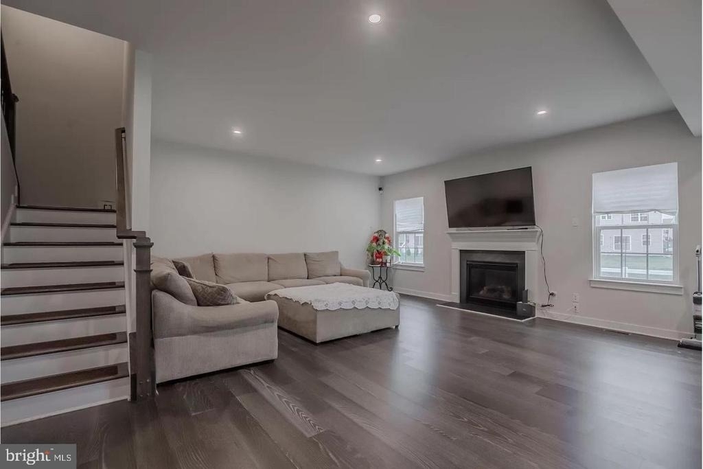 219 Felix Drive - Photo 1