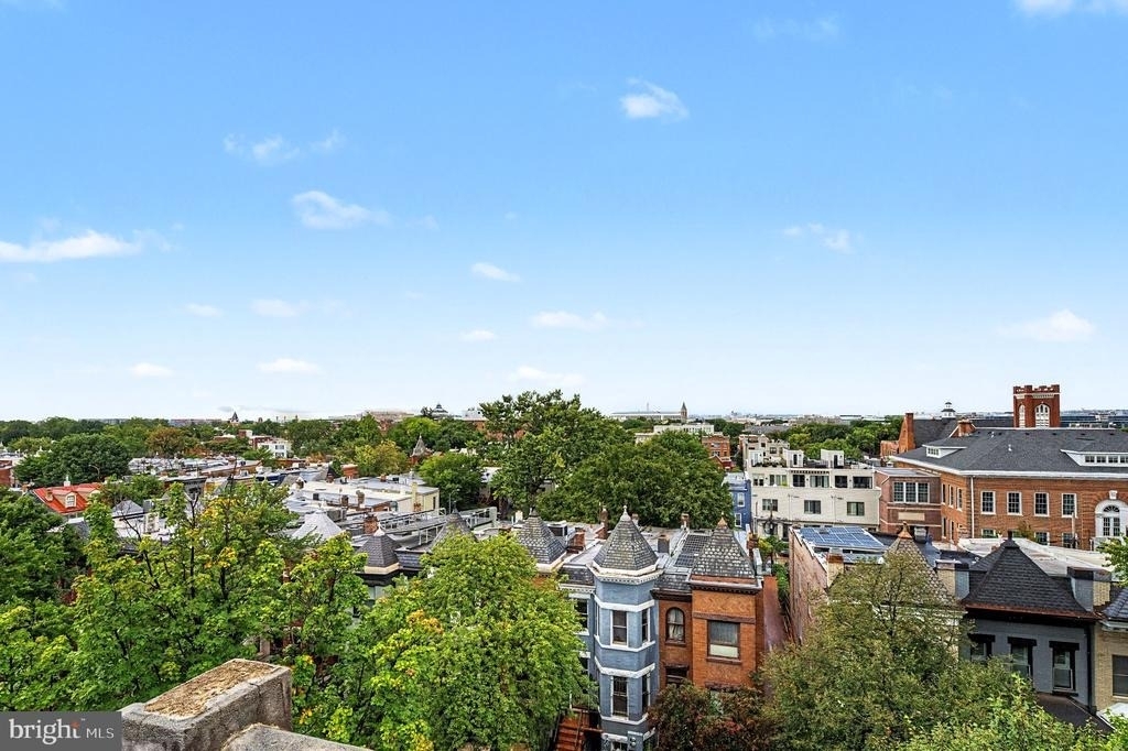 317 10th Street Ne - Photo 8