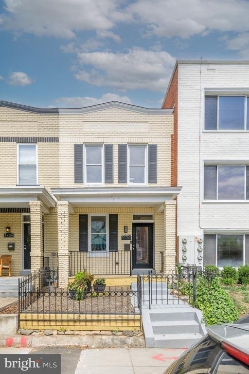 1426 Duncan Street Ne - Photo 19