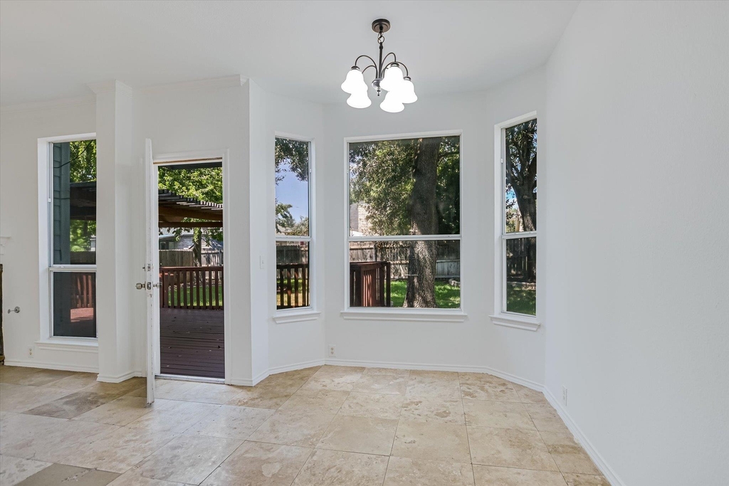 2103 Kimra Ln - Photo 7