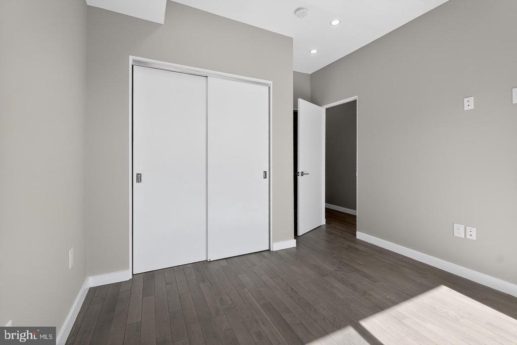 3467 14th Street Nw - Photo 8