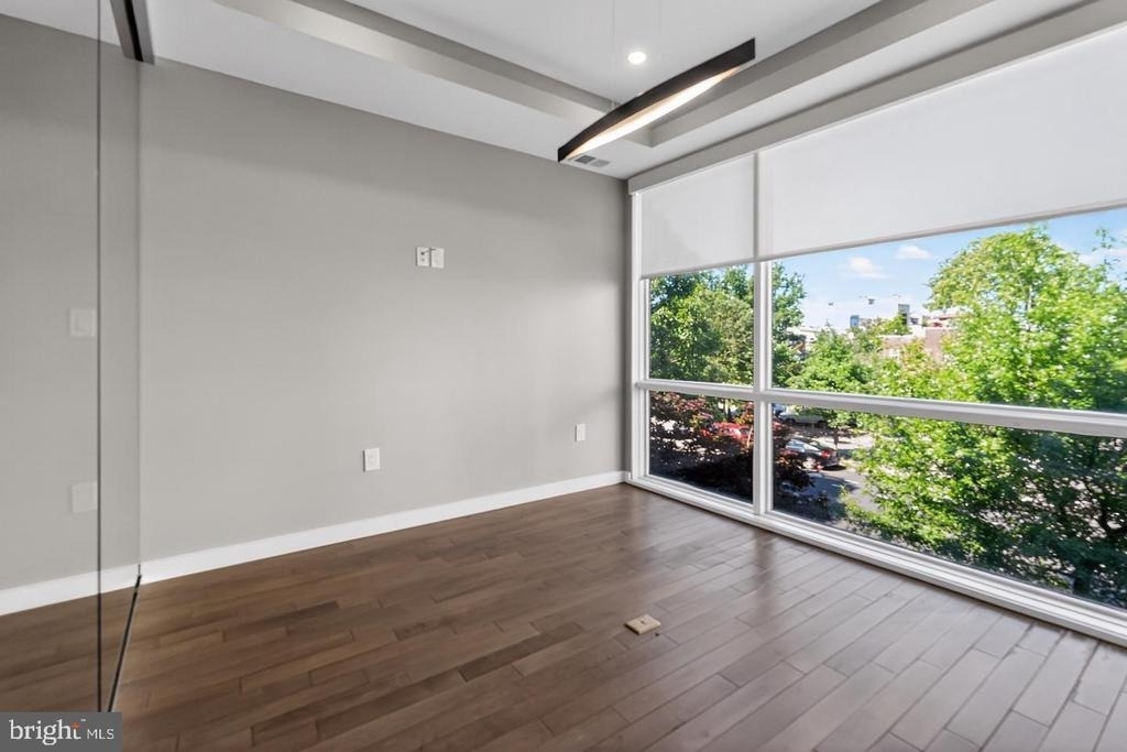 3467 14th Street Nw - Photo 14