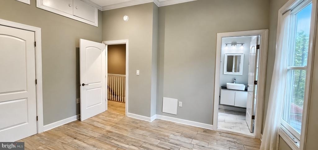 2217 14th Street Se - Photo 2