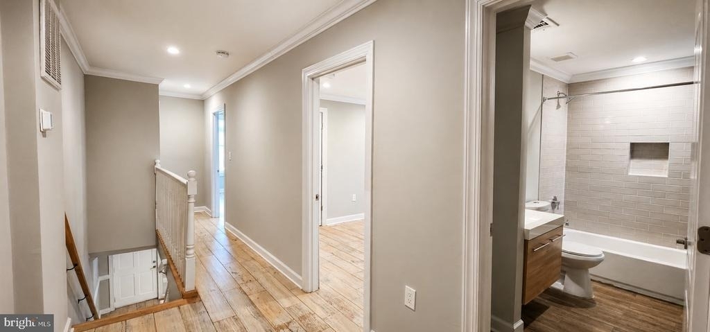 2217 14th Street Se - Photo 3