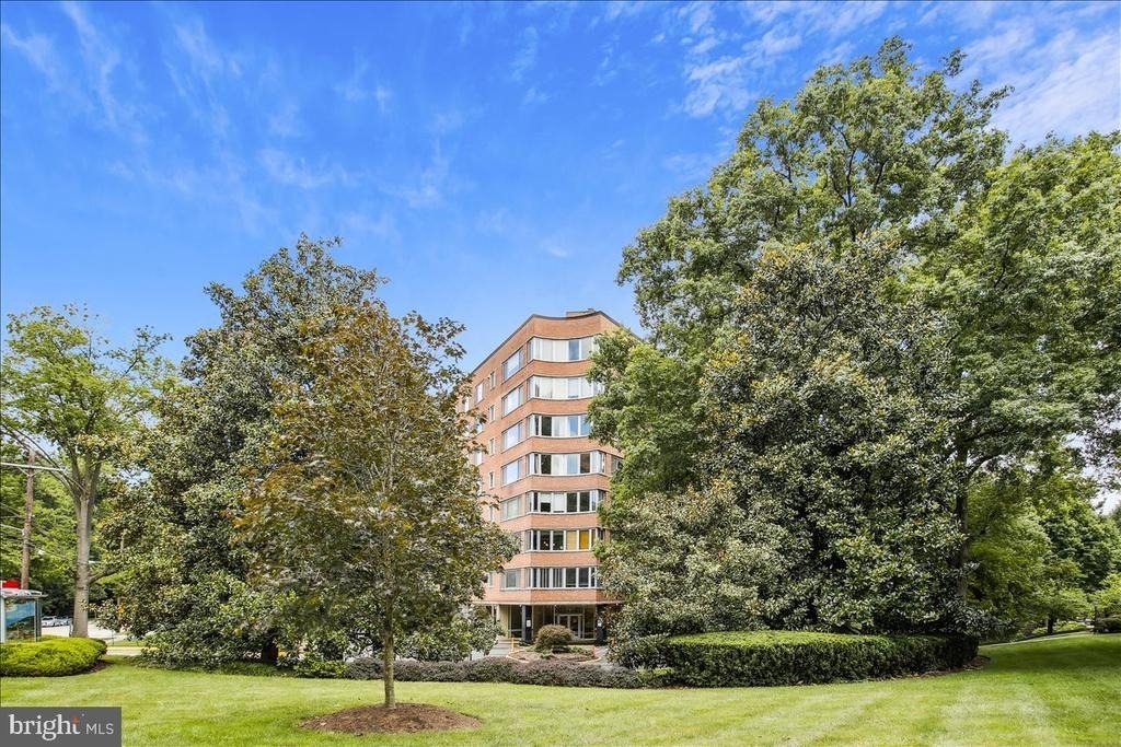 4200 Cathedral Avenue Nw - Photo 37