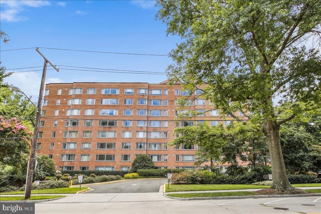 4200 Cathedral Avenue Nw - Photo 41