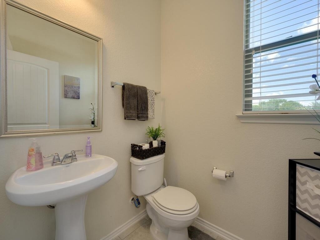 1304 Decatur Ct - Photo 14
