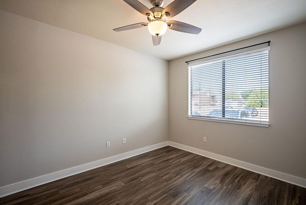 3016 Guadalupe St - Photo 5