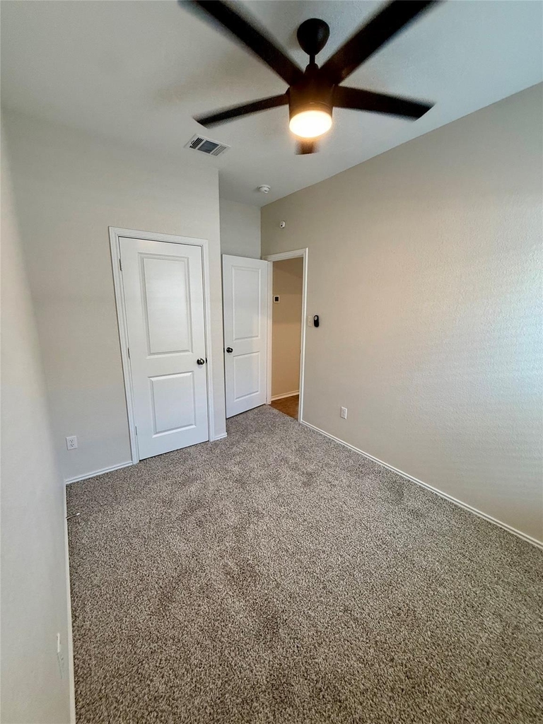 1104 Minnow Ln - Photo 18