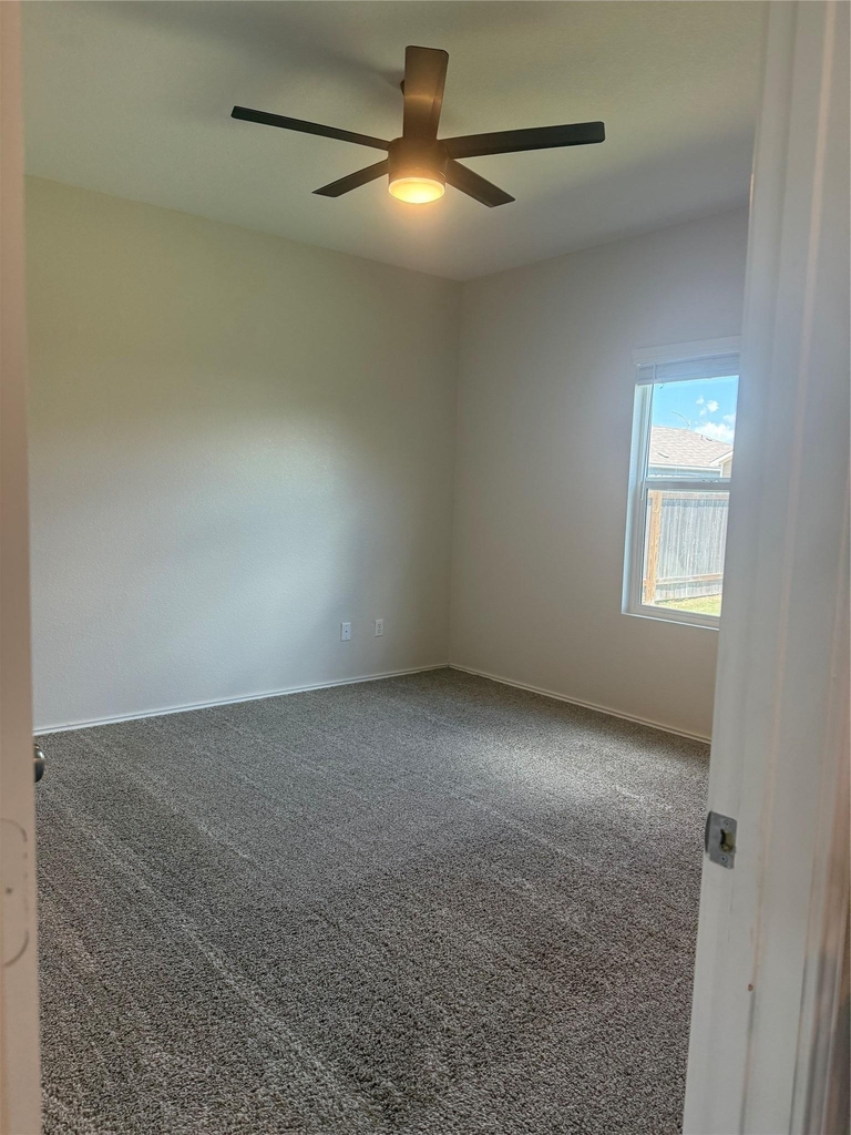 1104 Minnow Ln - Photo 8