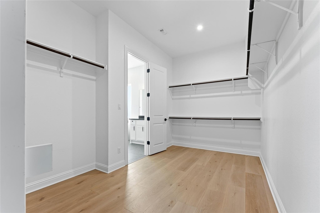 704 Prairie Clover Dr - Photo 16